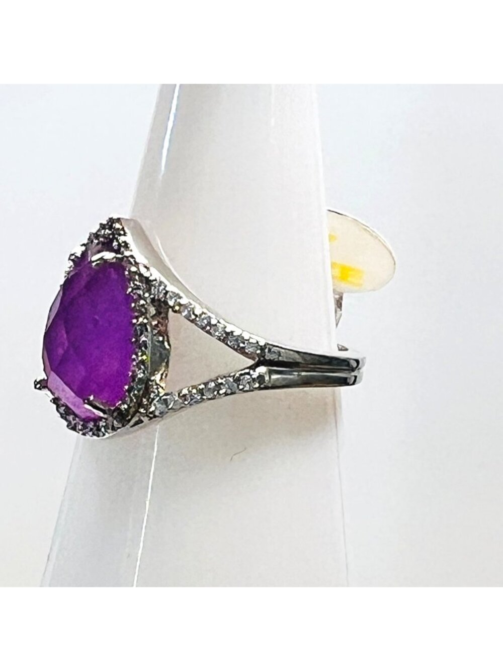 Ring Bomb Party Ring, NWOT size 7 mauve pink color stone, silver color band - Picture 7 of 10
